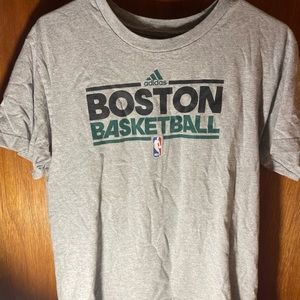 💖 5 for 25/Boston basketball tee